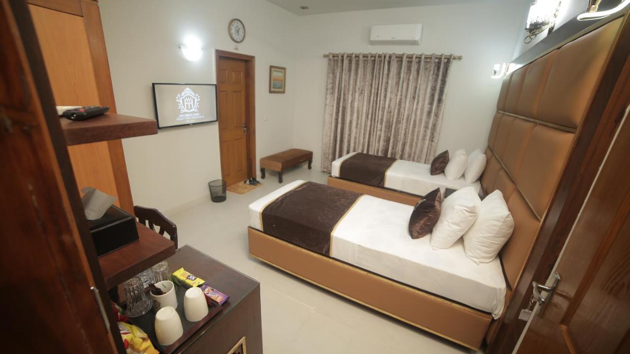 Four Squares Karachi Bed & Breakfast Dış mekan fotoğraf