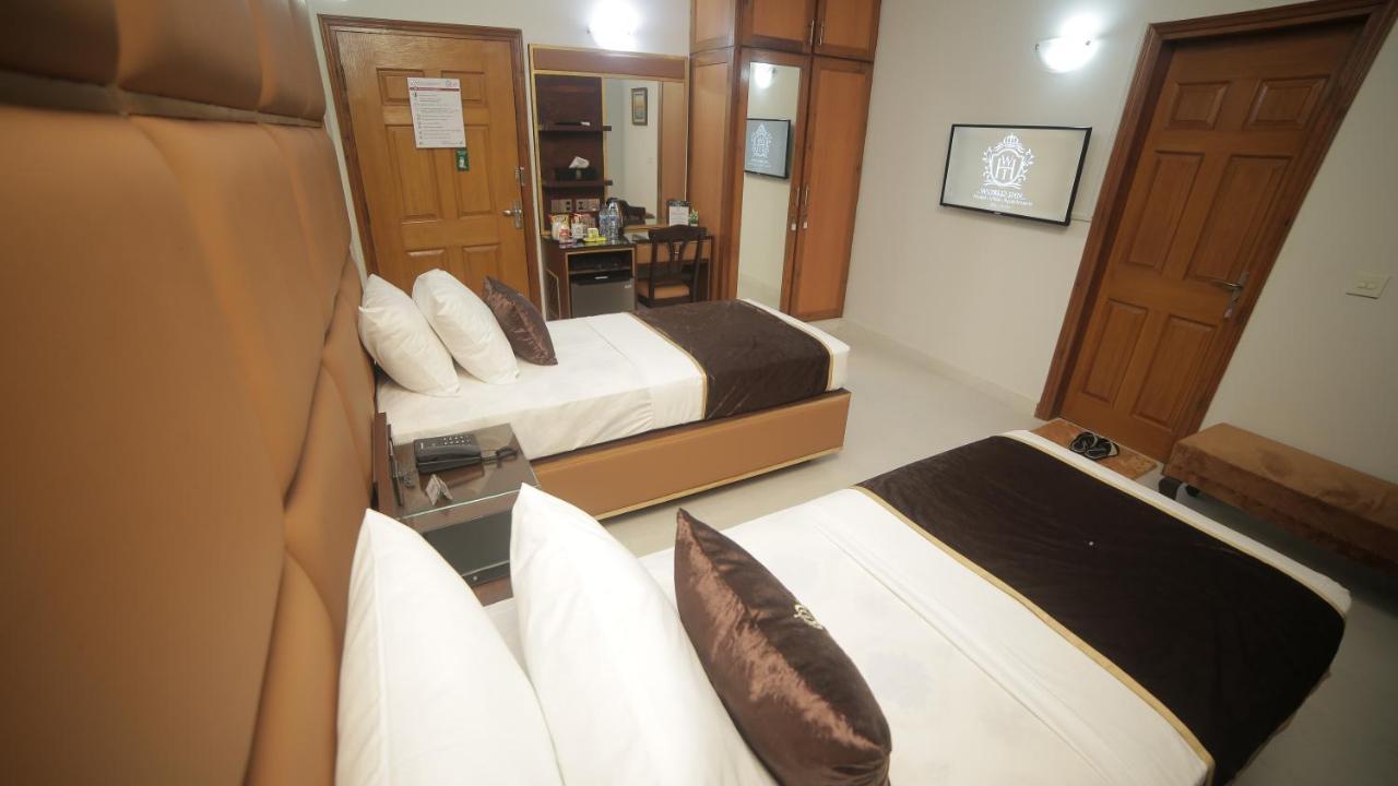 Four Squares Karachi Bed & Breakfast Dış mekan fotoğraf